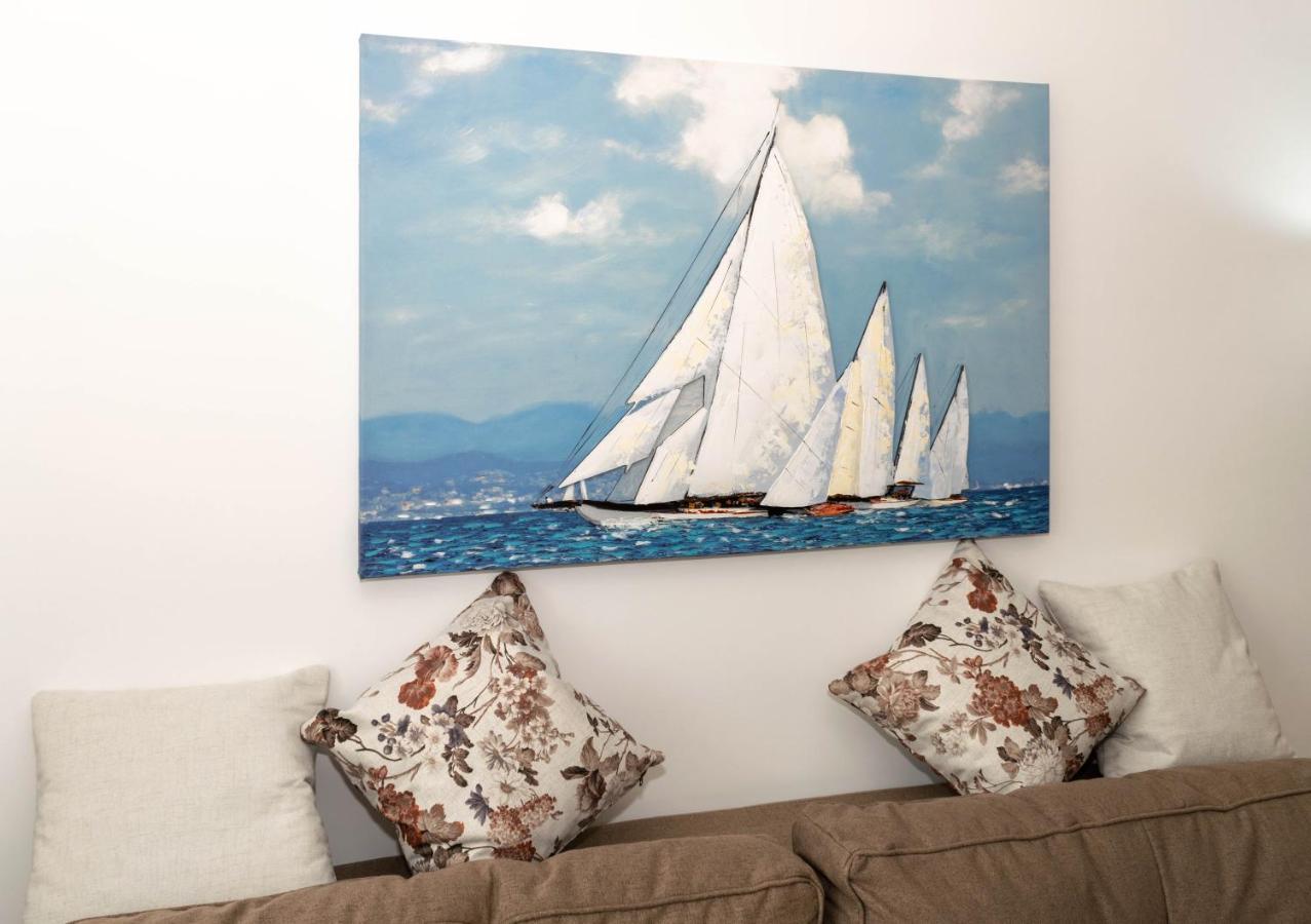 Empress Apartment Split Bagian luar foto