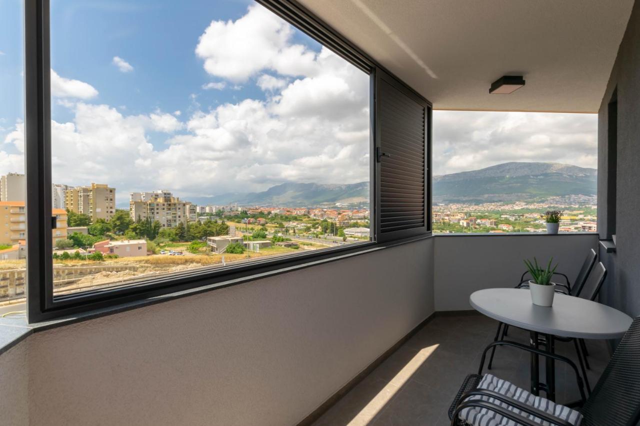 Empress Apartment Split Bagian luar foto