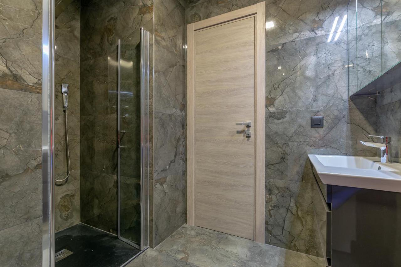 Empress Apartment Split Bagian luar foto