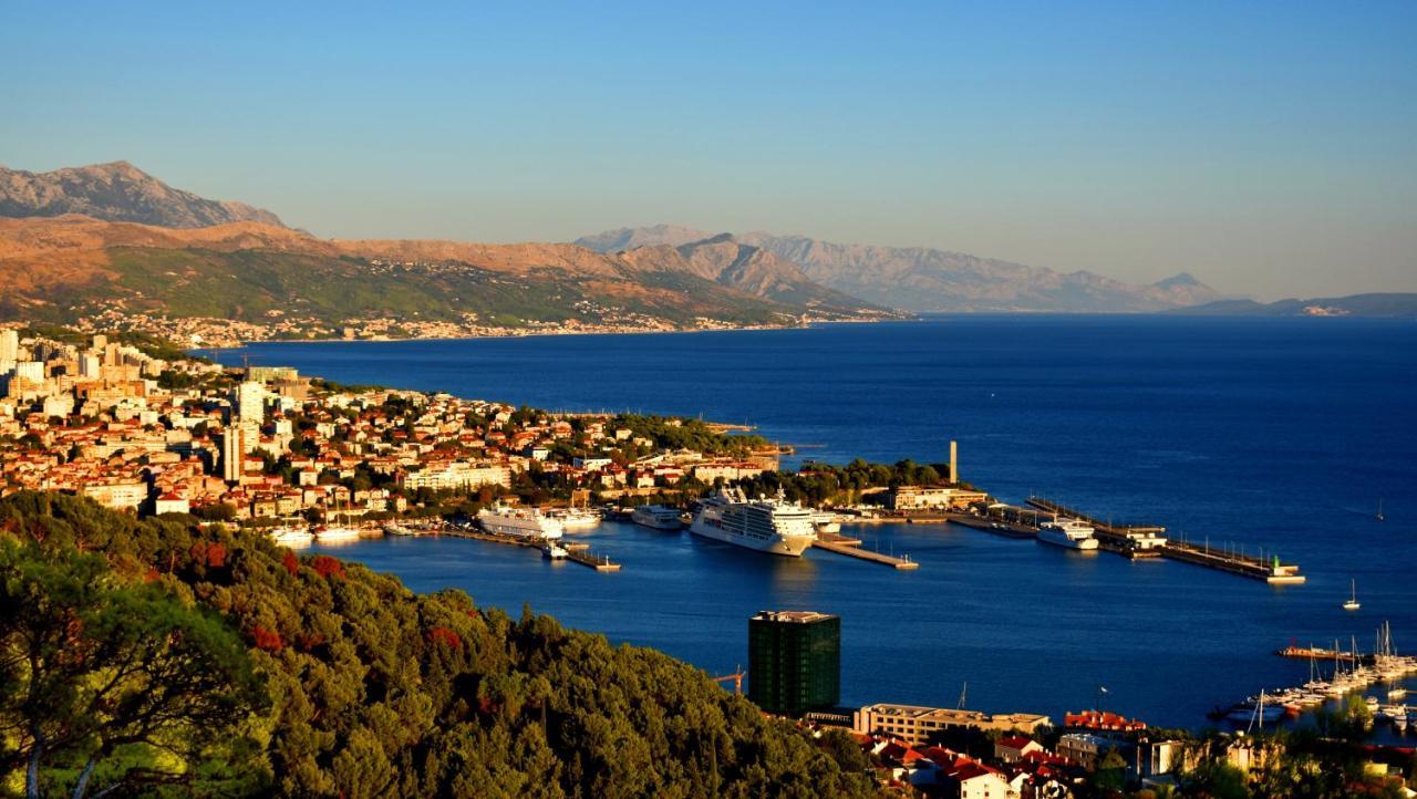 Empress Apartment Split Bagian luar foto
